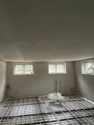 Montering af porcelænskontakter og loftslamper