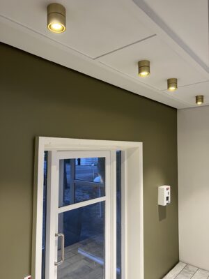 LED-spots-og-pendler-esltyrken